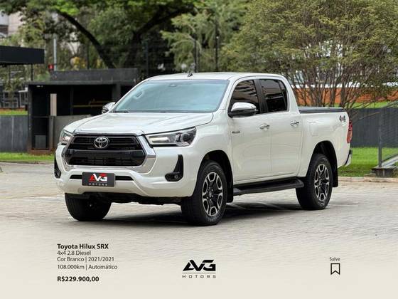 TOYOTA HILUX 2.8 D-4D TURBO DIESEL CD SRX 4X4 AUTOMÁTICO